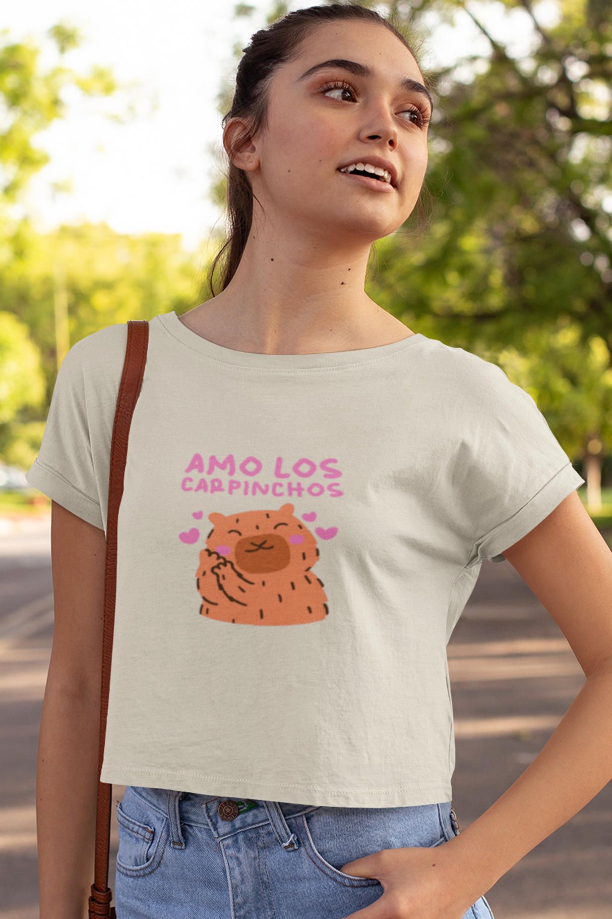 Amo Los Carpinchos Graphic Tee Shirt